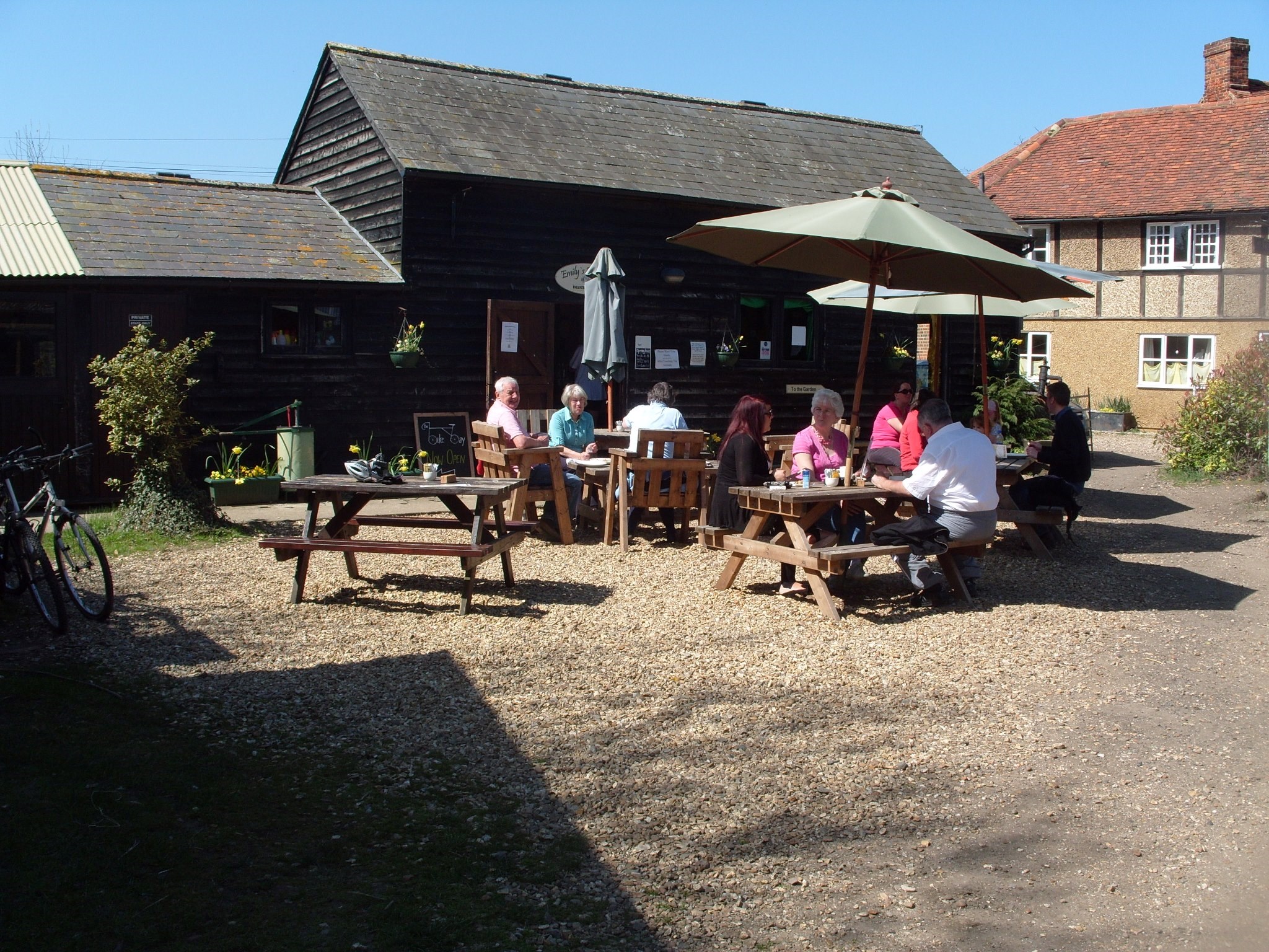 Club run to Emilys Cafe, Whitwell